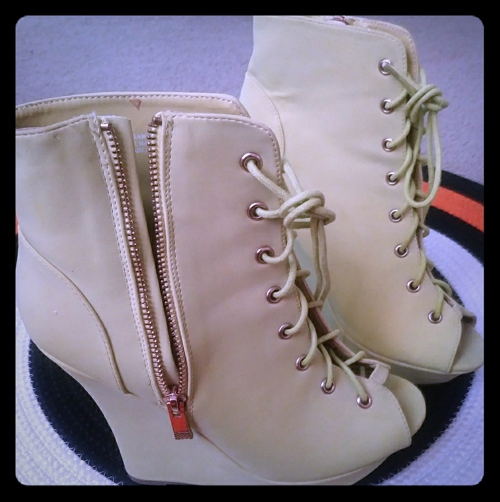 Woman Wedges Heel